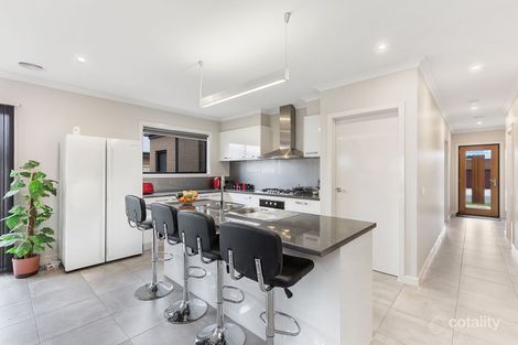 Property photo of 3 Dunvegan Terrace Strathfieldsaye VIC 3551