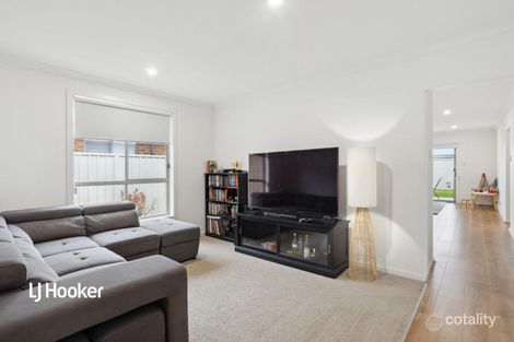 Property photo of 10 Pasanda Road Munno Para West SA 5115