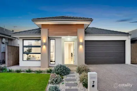 7 Retreat Way, Weir Views, VIC 3338