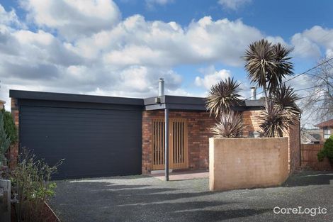 Property photo of 32 Whittens Lane Doncaster VIC 3108