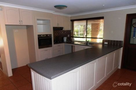 Property photo of 6 Seabreeze Close Leschenault WA 6233