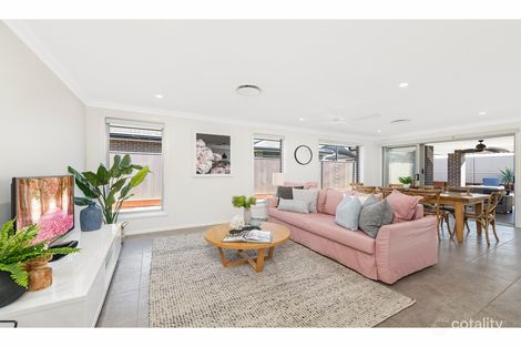 Property photo of 33 Owens Street Spring Farm NSW 2570