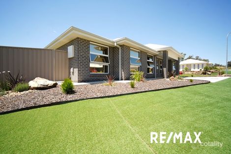 Property photo of 1 Thane Court Lloyd NSW 2650