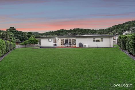 Property photo of 44 Hillview Crescent Whitfield QLD 4870