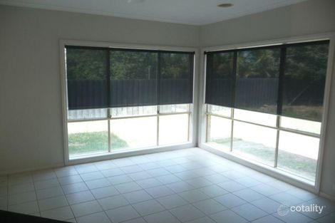Property photo of 5 Redbark Hill Circuit South Morang VIC 3752