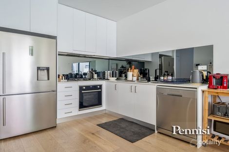 Property photo of 9/244 Pascoe Vale Road Essendon VIC 3040