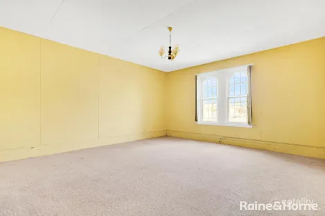 Property photo of 103 Seymour Street Bathurst NSW 2795