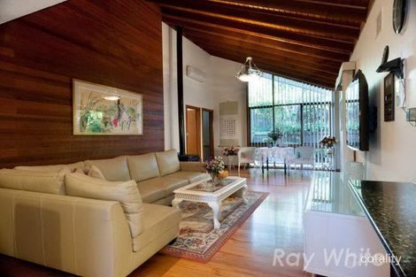 Property photo of 4 Nolan Close Vermont South VIC 3133