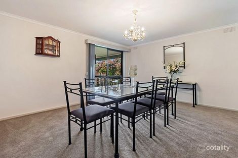 Property photo of 22 Manikato Court Mill Park VIC 3082