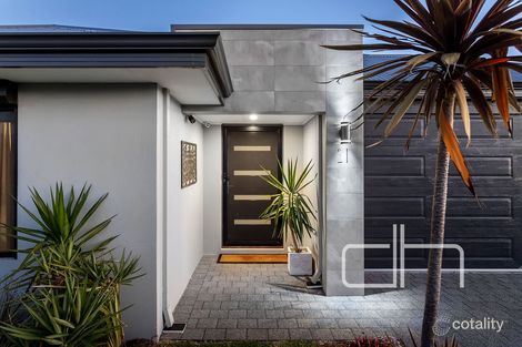 Property photo of 21 Vivante Loop Landsdale WA 6065