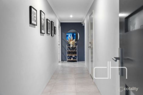 Property photo of 21 Vivante Loop Landsdale WA 6065