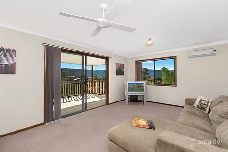 Property photo of 17 Burrell Crescent Dapto NSW 2530