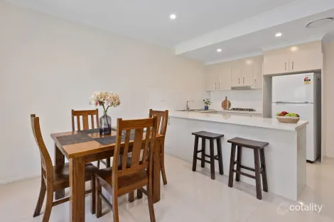 Property photo of 2/66 Walker Street Quakers Hill NSW 2763