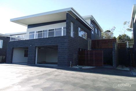 Property photo of 680 Oceana Drive Tranmere TAS 7018