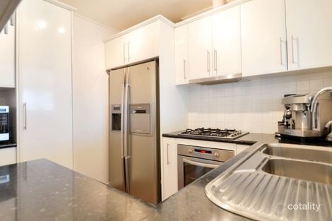 Property photo of 34 Serenade Crescent Aberfoyle Park SA 5159