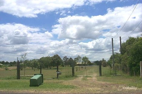 51 Hanlon St, Bundamba, QLD 4304