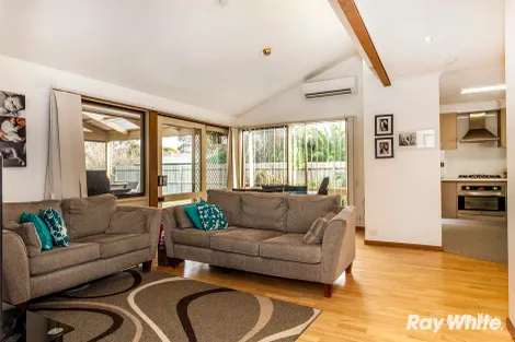 Property photo of 4 Murray Crescent Rowville VIC 3178