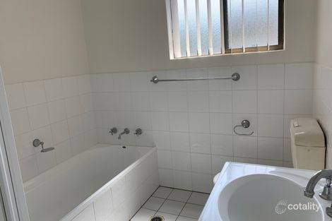 Property photo of 2/7 Windle Street Lake Illawarra NSW 2528
