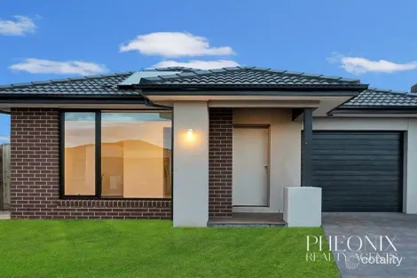 11 Amaya Way, Rockbank, VIC 3335