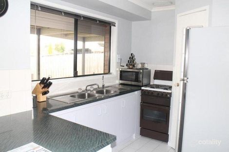 Property photo of 5 Wirilda Court Meadow Heights VIC 3048