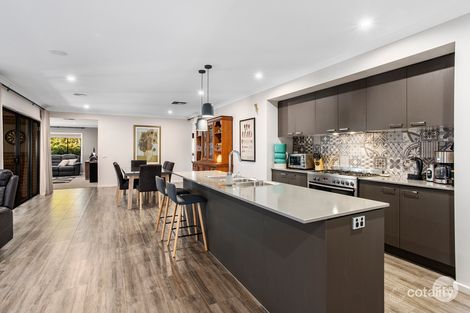 Property photo of 10 Yirrilil Way Strathfieldsaye VIC 3551