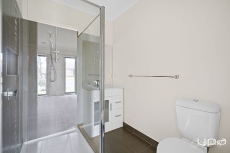 Property photo of 1B Hodge Street Werribee VIC 3030