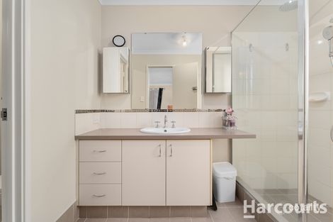 Property photo of 6 Peach Tree Pass Meadow Springs WA 6210