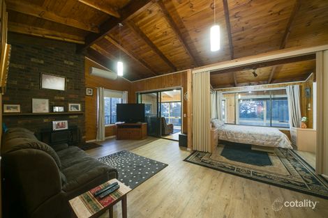 1 Robinson Cres, Grantville, VIC 3984