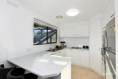 Property photo of 17 Sheeran Crescent Lara VIC 3212