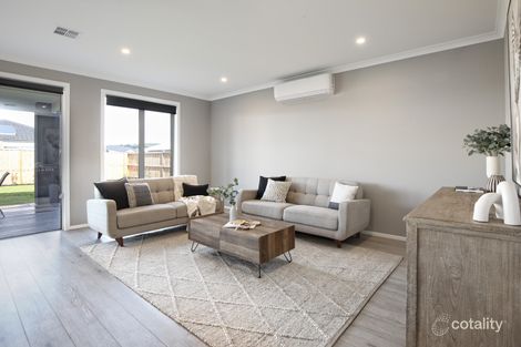 Property photo of 47 Cotton Circuit Gisborne VIC 3437
