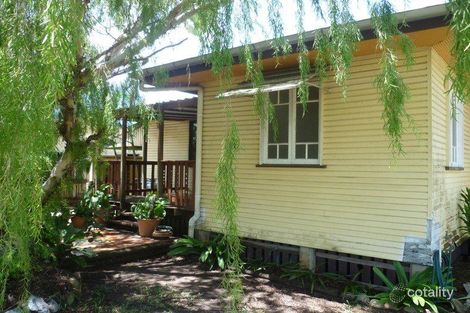 14 Douglas St, Manunda, QLD 4870