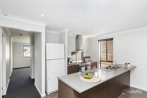 Property photo of 15 Scales Lane Burnside Heights VIC 3023