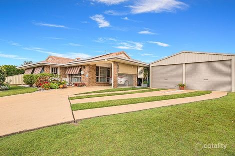 Property photo of 2 Chartwell Place Sandstone Point QLD 4511