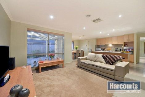 Property photo of 42 Triumph Way Skye VIC 3977
