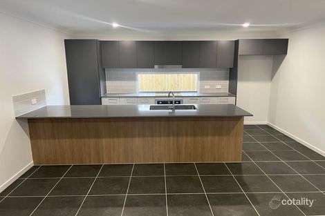 Property photo of 93 Dysart Drive Holmview QLD 4207