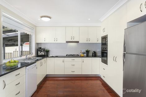 Property photo of 8 Shell Place Dapto NSW 2530