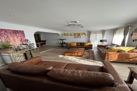 Property photo of 2 Kirkbride Way Craigieburn VIC 3064