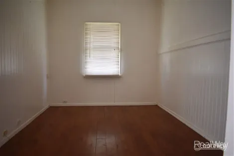 Property photo of 44 Frederick Street Newtown QLD 4305