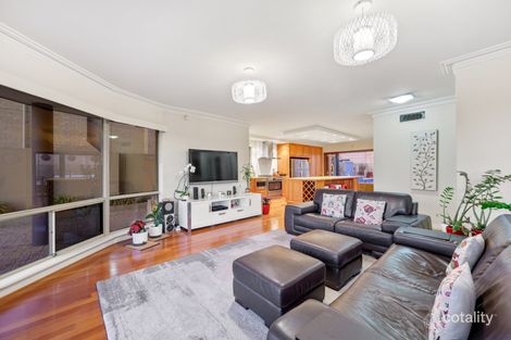 Property photo of 24 Hocking Parade Sorrento WA 6020