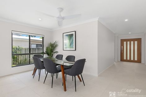 Property photo of 30 Dowson Esplanade Mudgeeraba QLD 4213