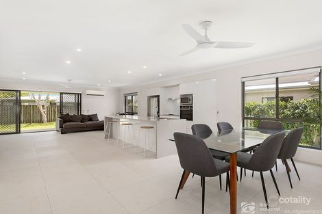 Property photo of 30 Dowson Esplanade Mudgeeraba QLD 4213
