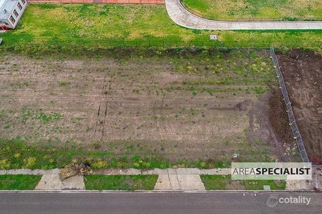 Property photo of 39 Chi Avenue Keysborough VIC 3173