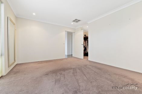 Property photo of 11 Crest Court Thornlie WA 6108