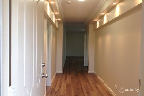 Property photo of 15 Bluefields Parkway Port Kennedy WA 6172