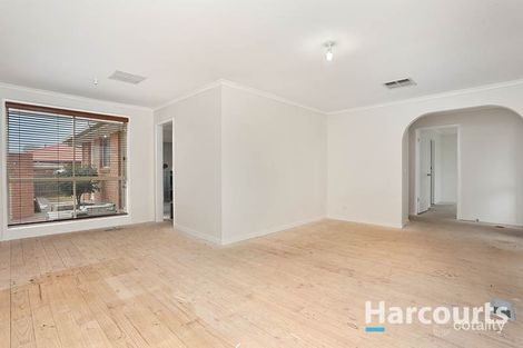 Property photo of 106 Woolnough Drive Mill Park VIC 3082