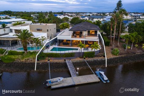 Property photo of 8053 Riverside Drive Hope Island QLD 4212