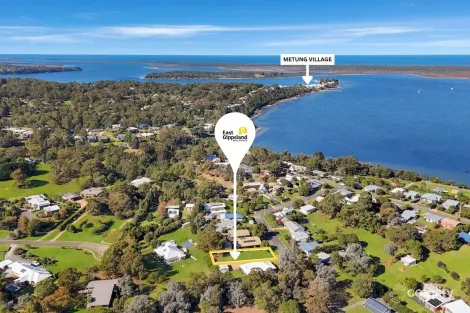 24 Hugh St, Metung, VIC 3904