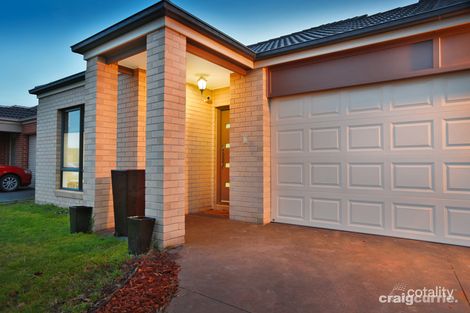 Property photo of 6 Sinclair Walk Pakenham VIC 3810