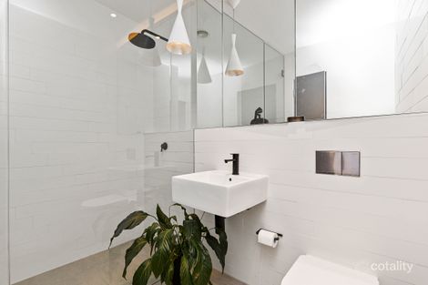 Property photo of 2/3 Strathwyn Place Kew East VIC 3102