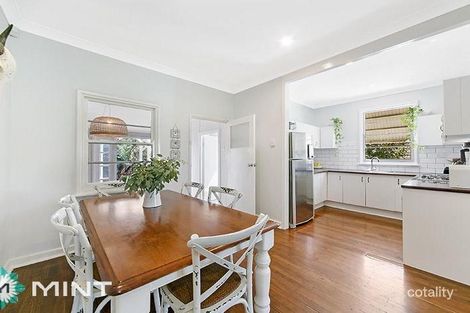 Property photo of 14 Oldham Crescent Hilton WA 6163